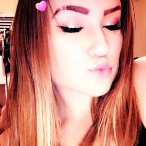 Meet your Posher, Kyla